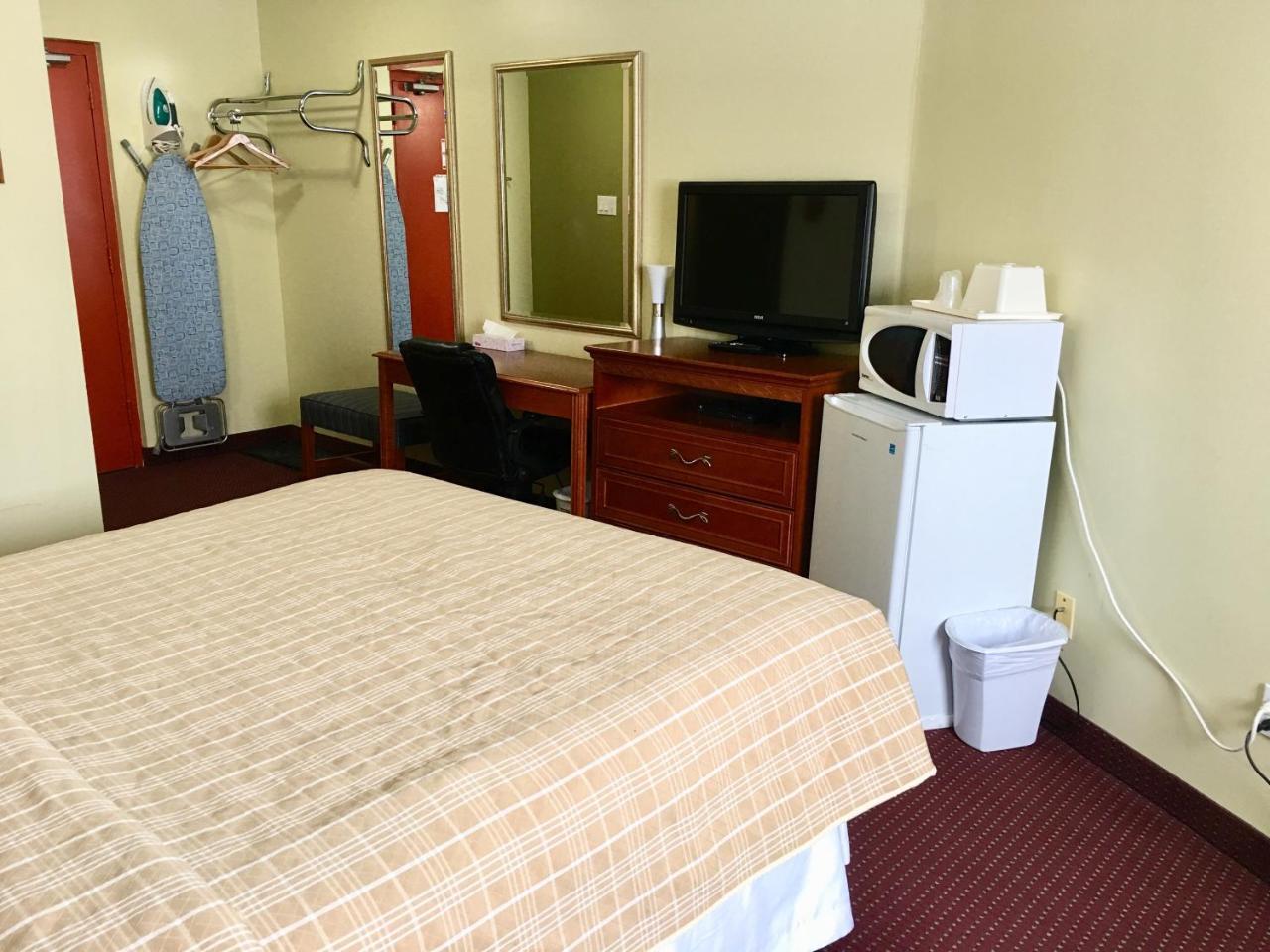 Valley Motel